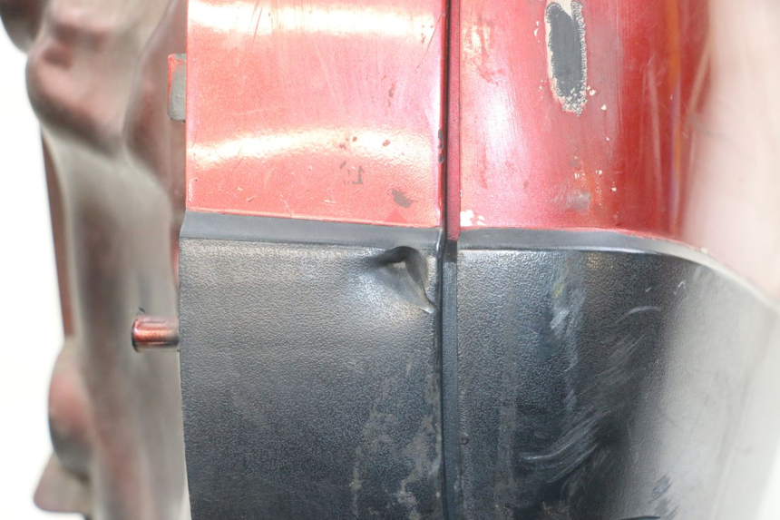 photo de VALISE DROITE HONDA NTV DEAUVILLE 650 (1998 - 2001) - Détails caractéristiques