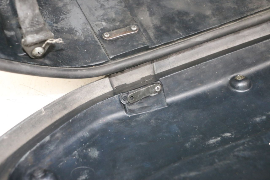 photo de VALISE DROITE HONDA NTV DEAUVILLE 650 (1998 - 2001) - Photo complémentaire