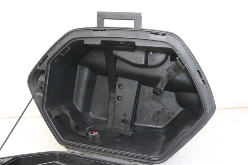 photo de VALISE DROITE YAMAHA TDM ABS 900 (2002 - 2014) - Détails caractéristiques