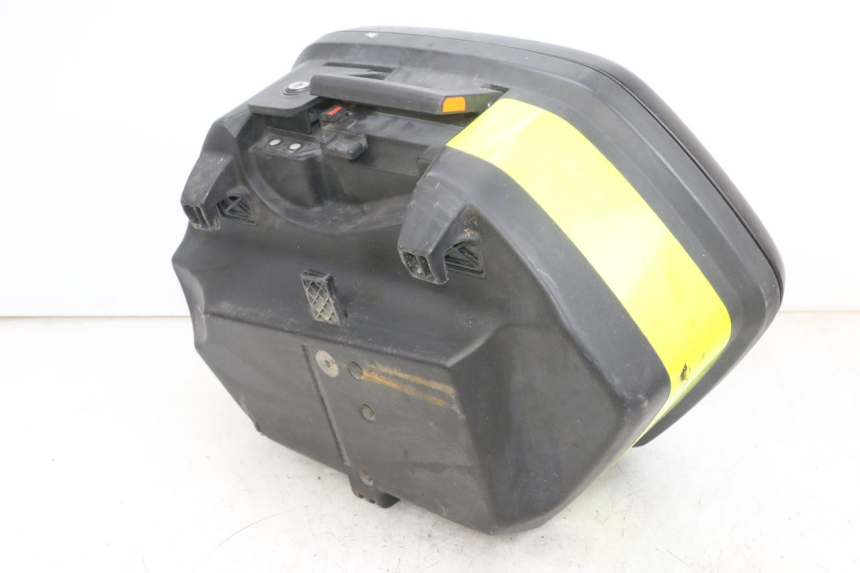 photo de VALISE DROITE YAMAHA TDM ABS 900 (2002 - 2014) - Vue d’ensemble