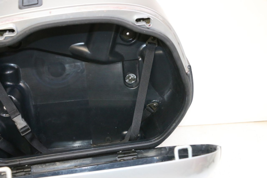 photo de VALISE GAUCHE HONDA NTV DEAUVILLE 650 (2001 - 2006) - Zoom état d’usage