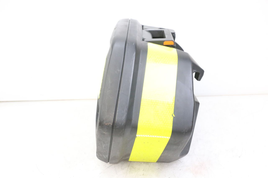 photo de VALISE GAUCHE YAMAHA TDM ABS 900 (2002 - 2014) - Gros plan technique