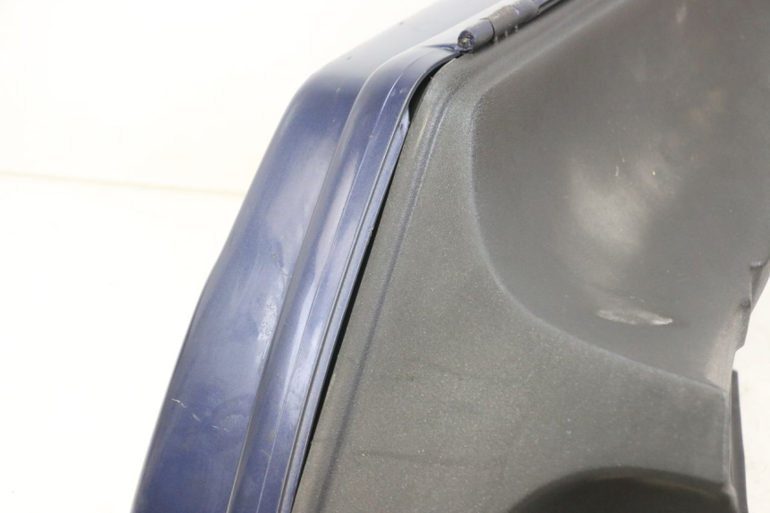 photo de VALISE APRILIA SCARABEO GT 125 (1999 - 2007) - Gros plan technique