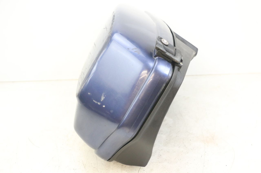 photo de VALISE APRILIA SCARABEO GT 125 (1999 - 2007) - Points de fixation