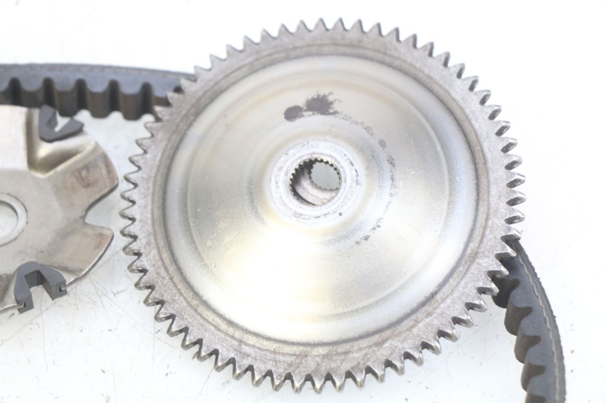 photo de VARIATEUR KYMCO AGILITY 16+ 4T 50 (2018 - 2023) - Gros plan technique