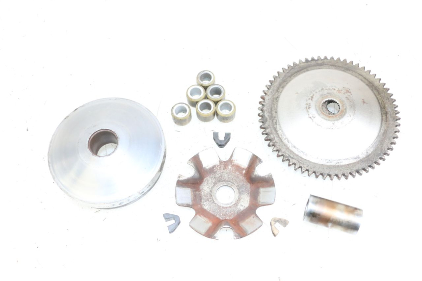 photo de VARIATEUR KYMCO AGILITY 4T 50 (2005 - 2018) - Gros plan technique