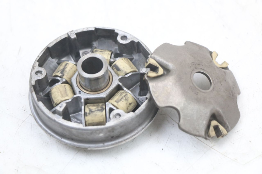 photo de VARIATEUR KYMCO AGILITY 4T 50 (2018 - 2022) - Autre angle de vue