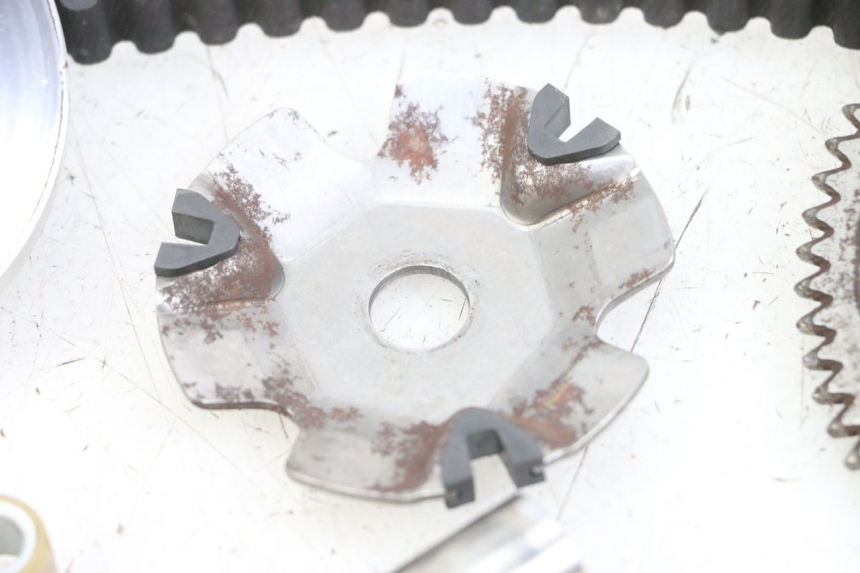 photo de VARIATEUR KYMCO AGILITY 4T 50 (2018 - 2022) - Vue d’ensemble