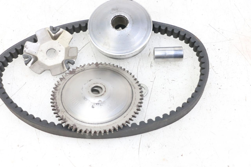 photo de VARIATEUR KYMCO AGILITY 4T 50 (2018 - 2022) - Autre angle de vue