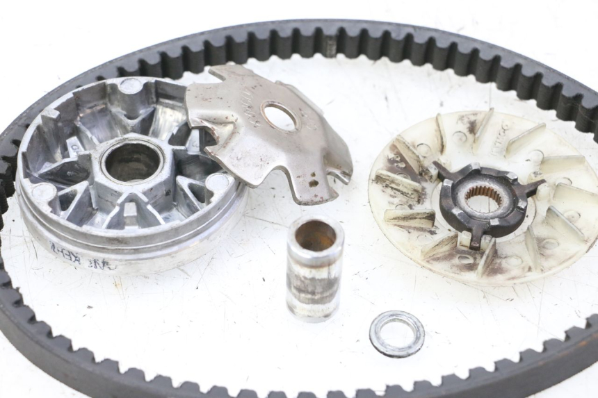 photo de VARIATEUR KYMCO AGILITY 4T 50 (2018 - 2022) - Zoom état d’usage