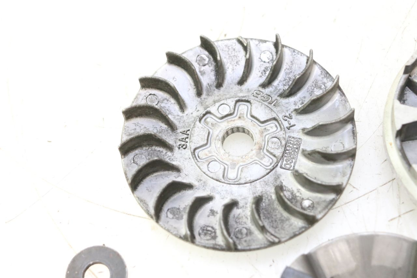 photo de VARIATEUR MBK BOOSTER SPIRIT 50 (2004 - 2017) - État de surface