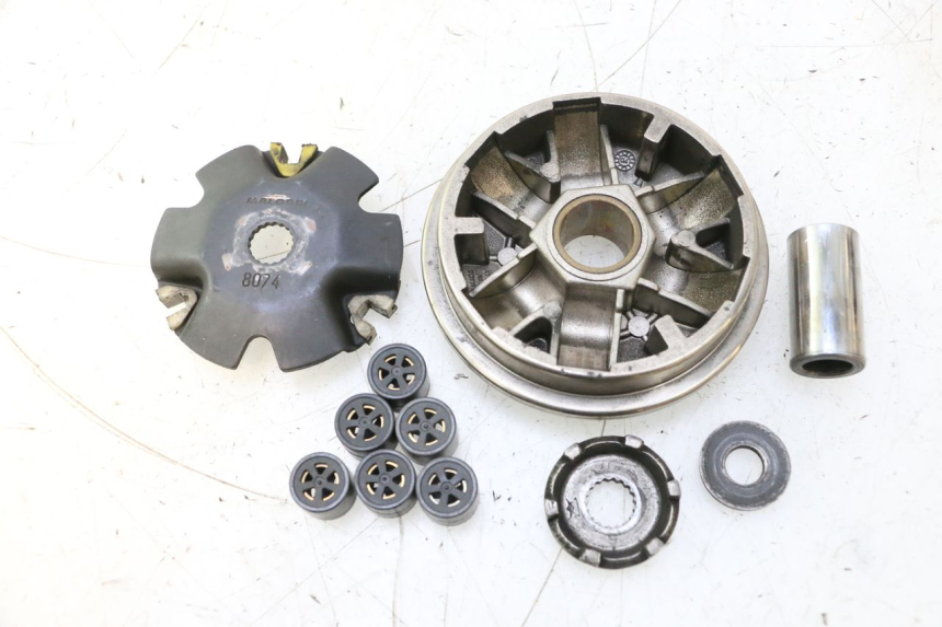 photo de VARIATEUR MBK BOOSTER SPIRIT 50 (1999 - 2003) - Points de fixation