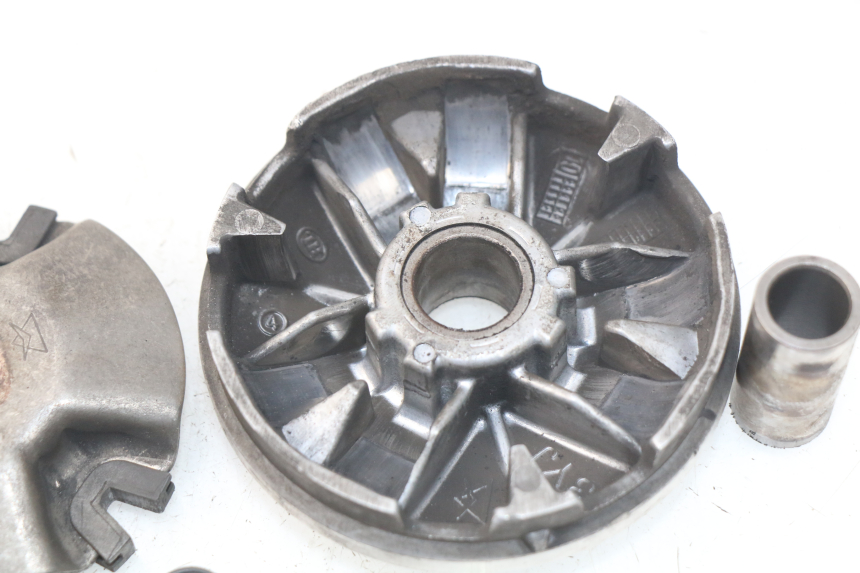 photo de VARIATEUR MBK BOOSTER SPIRIT NAKED 50 (2004 - 2017) - Zoom état d’usage