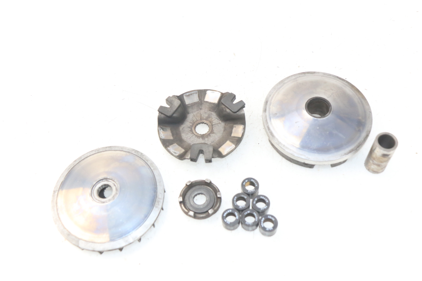 photo de VARIATEUR MBK BOOSTER SPIRIT NAKED 50 (2004 - 2017) - Autre angle de vue