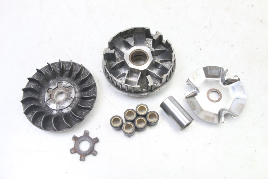 photo de VARIATEUR MBK BOOSTER SPIRIT NAKED 50 (2004 - 2017) - Vue principale