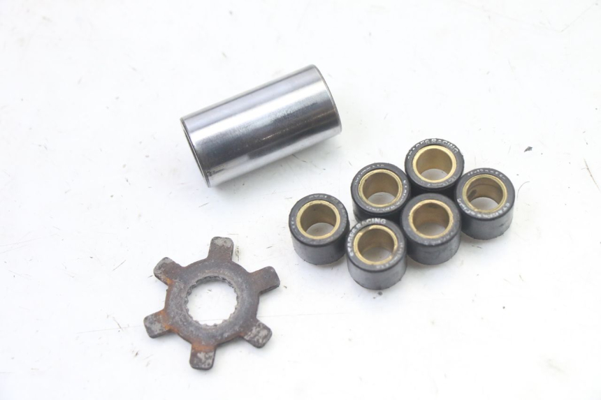 photo de VARIATEUR MBK BOOSTER SPIRIT NAKED 50 (2004 - 2017) - Zoom état d’usage