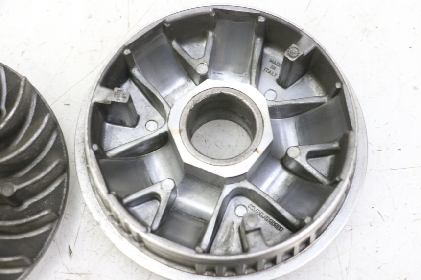 photo de VARIATEUR SUZUKI BURGMAN 125 (2007 - 2014) - Zoom composants