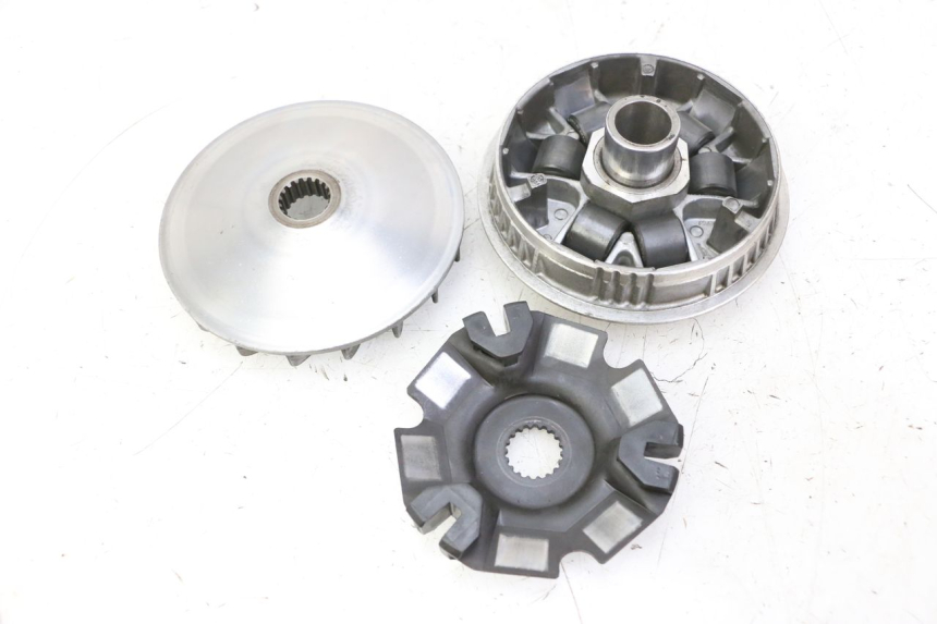 photo de VARIATEUR SUZUKI BURGMAN 125 (2007 - 2014) - Autre angle de vue