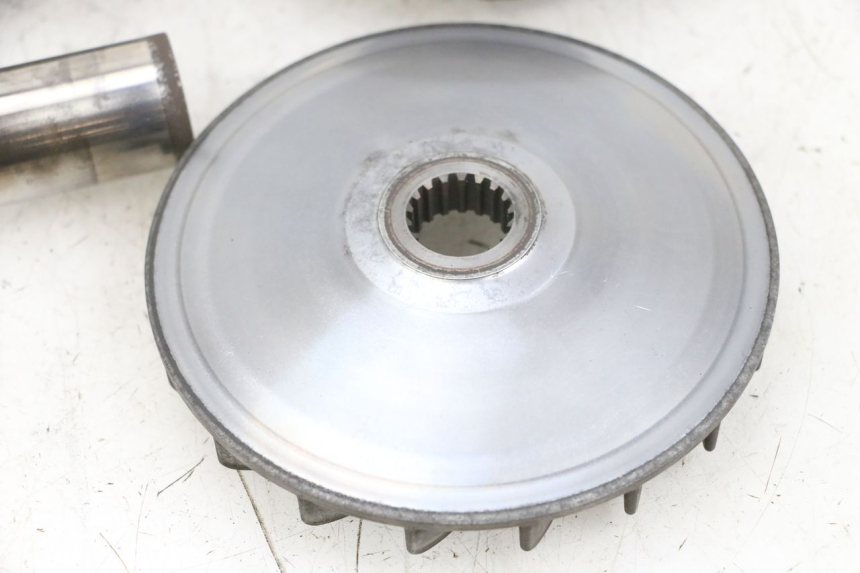 photo de VARIATEUR SUZUKI BURGMAN 125 (2007 - 2014) - Points de fixation