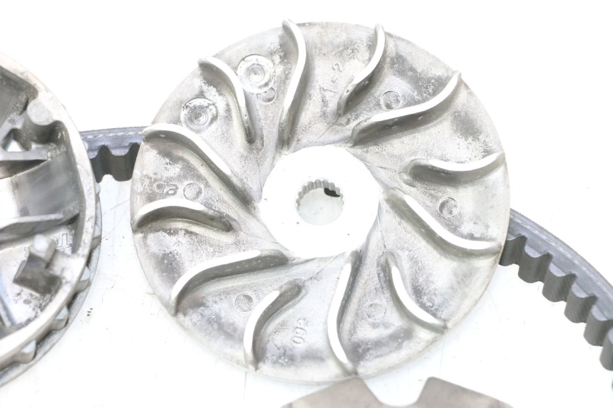 photo de VARIATEUR BMW C1 125 (2000 - 2003) - Zoom composants