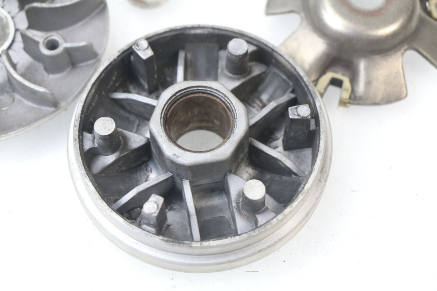 photo de VARIATEUR REVATTO CITYONE 125 (2006 - 2007) - Points de fixation