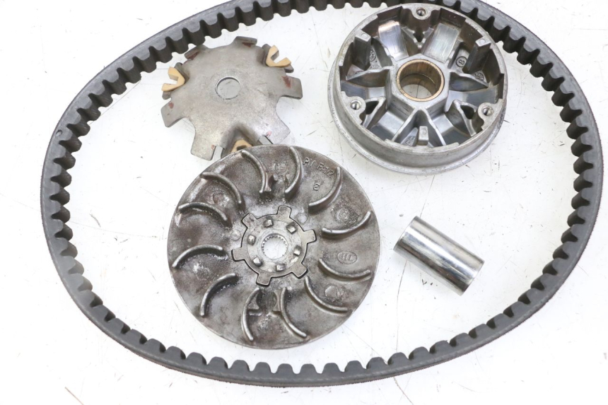 photo de VARIATEUR PEUGEOT CITYSTAR 50 (2013 - 2017) - Points de fixation