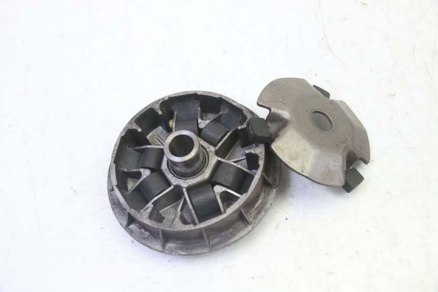 photo de VARIATEUR SYM CROX 4T 50 (2016 - 2023) - Gros plan technique