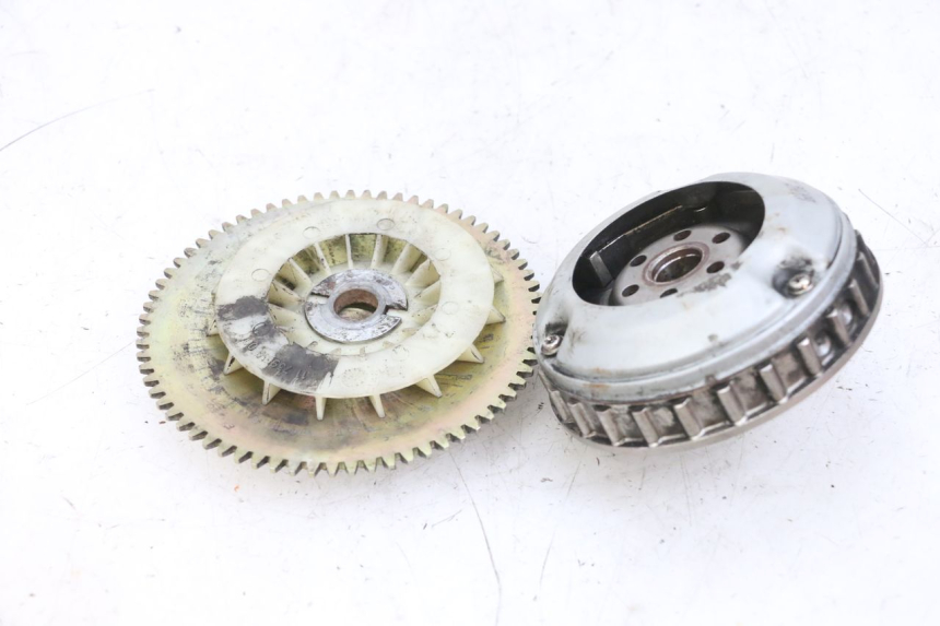 photo de VARIATEUR PEUGEOT ELYSEO 125 (1999 - 2004) - Détail de la pièce