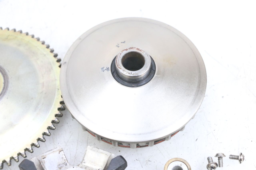 photo de VARIATEUR PEUGEOT ELYSEO 125 (1999 - 2004) - État de surface