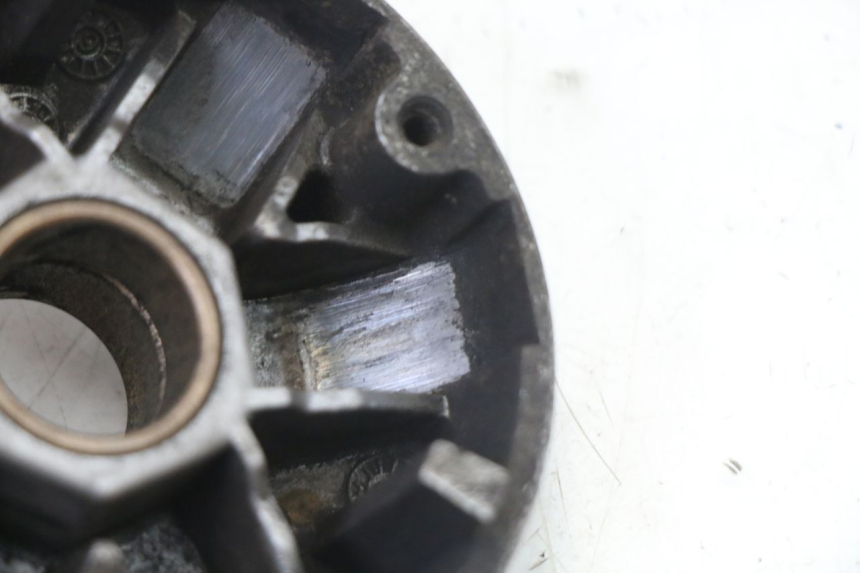 photo de VARIATEUR PEUGEOT ELYSTAR 50 (2002 - 2014) - Gros plan technique