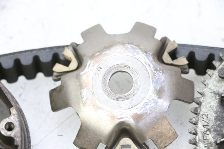 photo de VARIATEUR PEUGEOT ELYSTAR 50 (2002 - 2014) - Détails caractéristiques