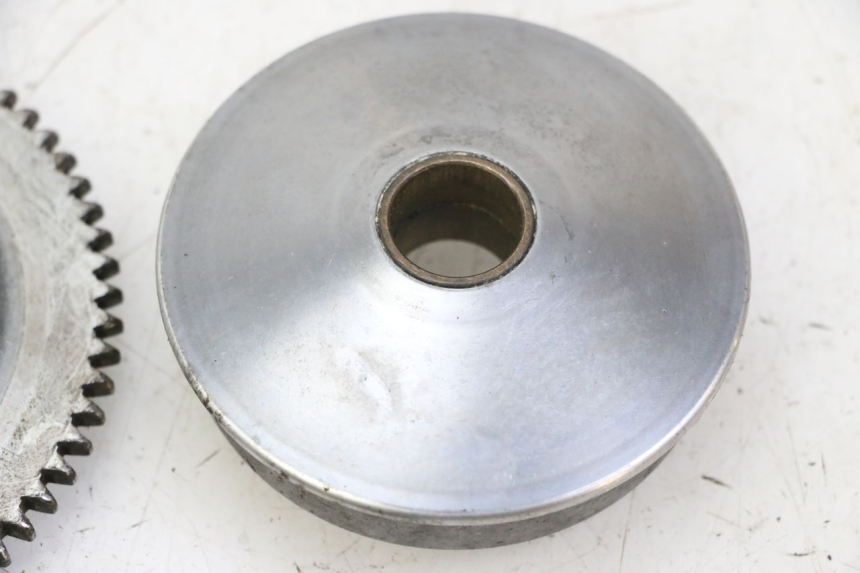 photo de VARIATEUR PEUGEOT ELYSTAR 50 (2002 - 2014) - Gros plan technique