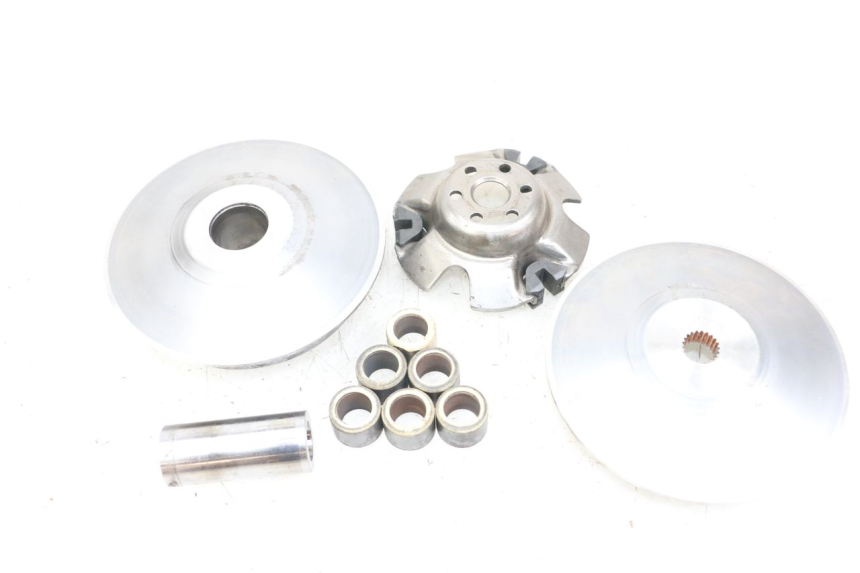 photo de VARIATEUR HONDA FES PANTHEON 2T 125 (1998 - 2002) - Vue d’ensemble