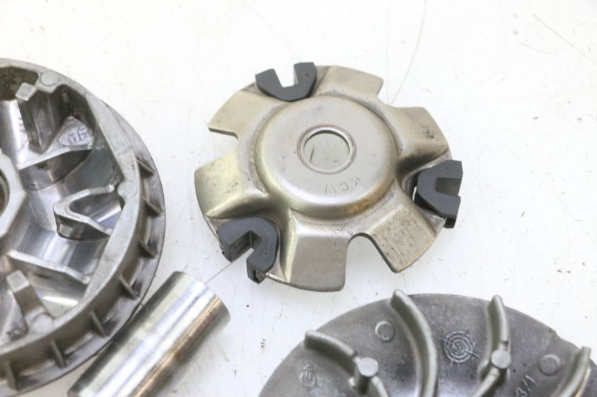 photo de VARIATEUR HONDA FES PANTHEON 125 (2003 - 2007) - Marquages et références