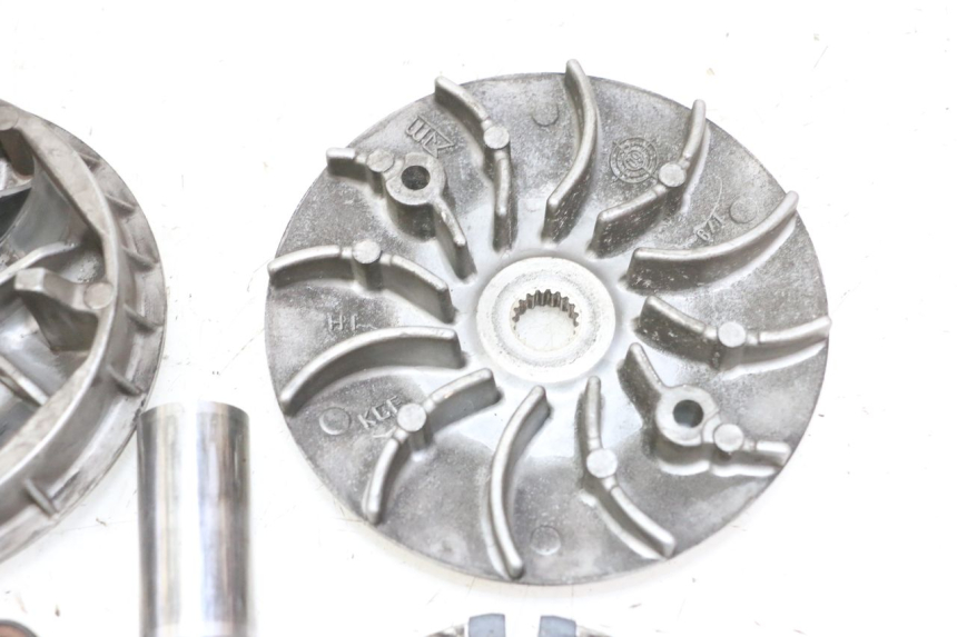 photo de VARIATEUR HONDA FES S-WING SWING ABS 125 (2007 - 2015) - Détails caractéristiques