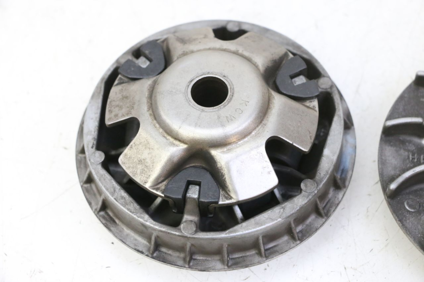 photo de VARIATEUR HONDA FES S-WING SWING ABS 125 (2007 - 2015) - Zoom état d’usage