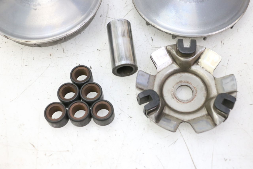 photo de VARIATEUR HONDA FES S-WING SWING ABS 125 (2007 - 2015) - Vue d’ensemble