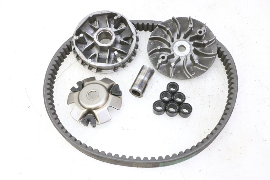 photo de VARIATEUR HONDA FES S-WING SWING ABS 125 (2007 - 2015) - Vue principale