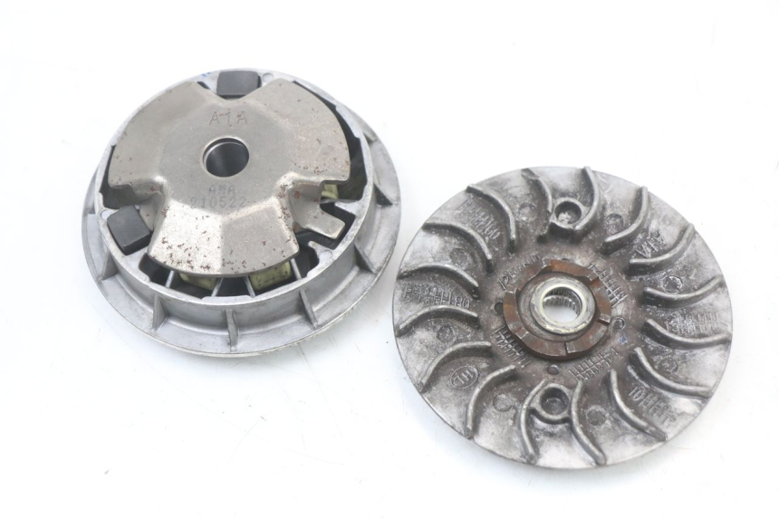 photo de VARIATEUR SYM FIDDLE 3 III 50 (2014 - 2020) - Autre angle de vue