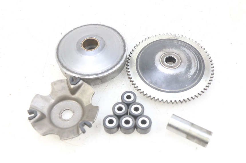 photo de VARIATEUR PIAGGIO FLY 4T 50 (2013 - 2017) - Points de fixation