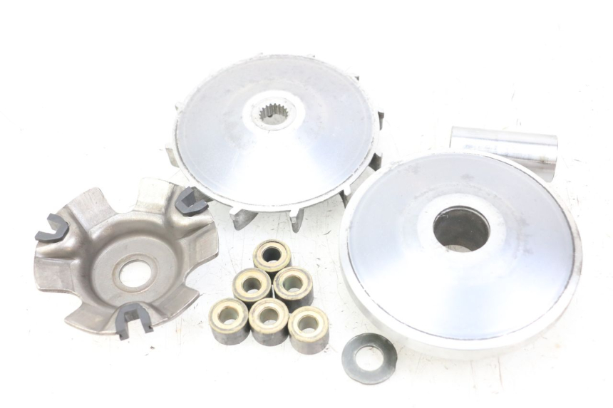 photo de VARIATEUR GOES WIKI 125 (2010 - 2015) - Points de fixation