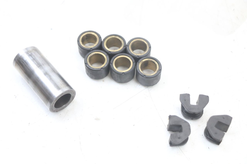 photo de VARIATEUR HONDA NES AROBASE 125 (2000 - 2003) - Vue d’ensemble