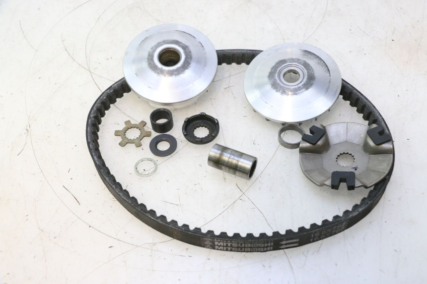 photo de VARIATEUR KEEWAY HURRICANE 50 (2006 - 2019) - Autre angle de vue