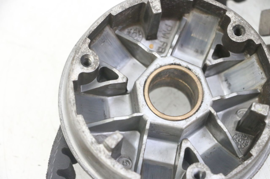 photo de VARIATEUR PEUGEOT JET FORCE CARBU 50 (2003 - 2016) - Détails caractéristiques