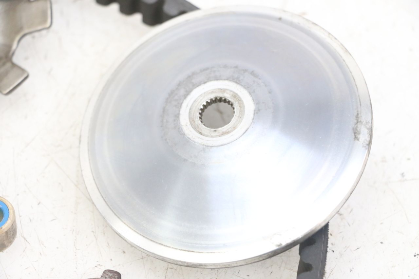 photo de VARIATEUR PEUGEOT JET FORCE CARBU 50 (2003 - 2016) - Points de fixation