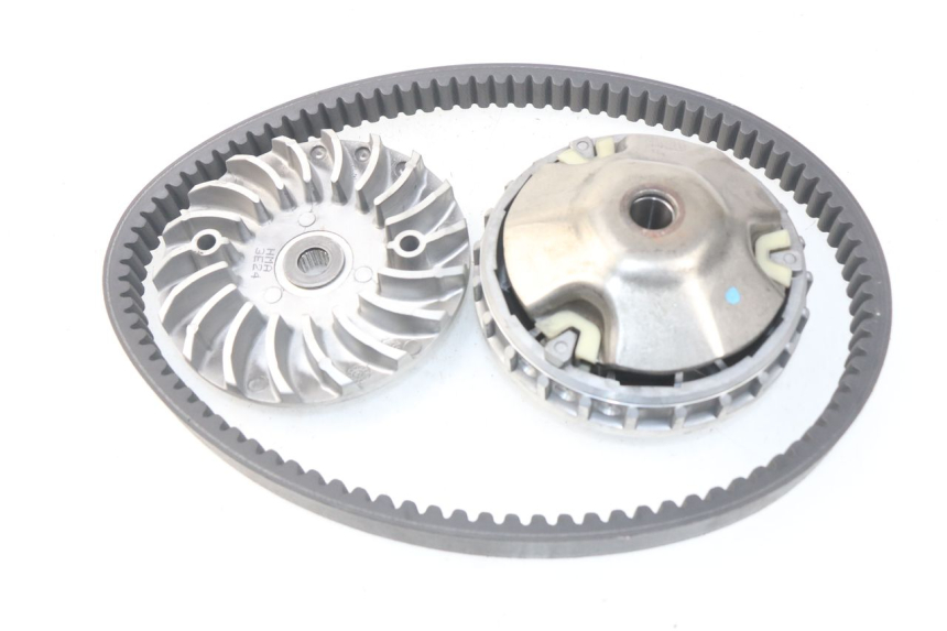 photo de VARIATEUR SYM JOYMAX 250 (2013 - 2017) - Détail de la pièce