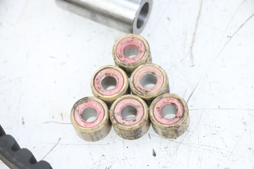 photo de VARIATEUR PEUGEOT KISBEE 2T 50 (2018 - 2022) - Zoom composants