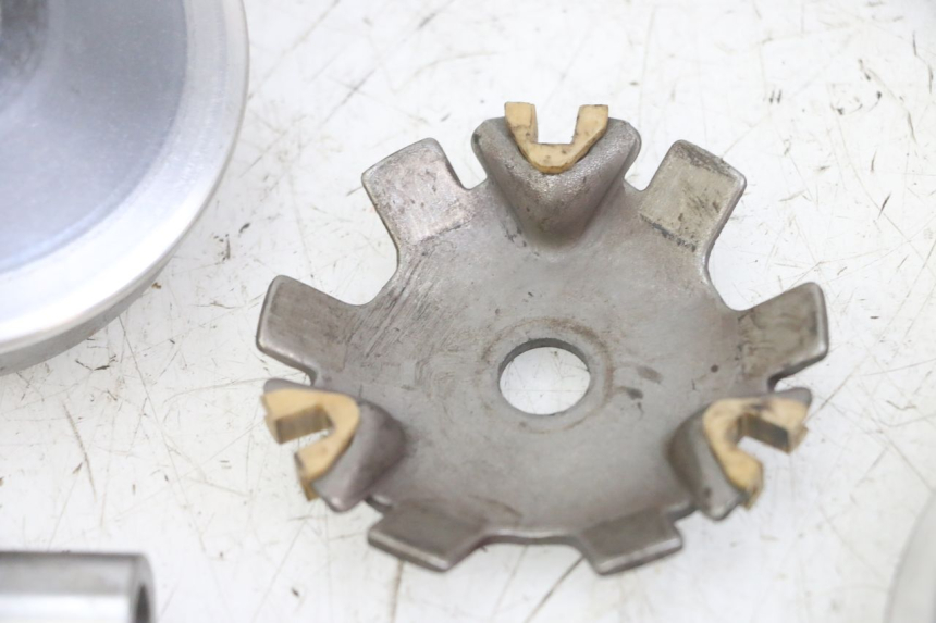 photo de VARIATEUR PEUGEOT KISBEE 2T 50 (2018 - 2022) - État de surface