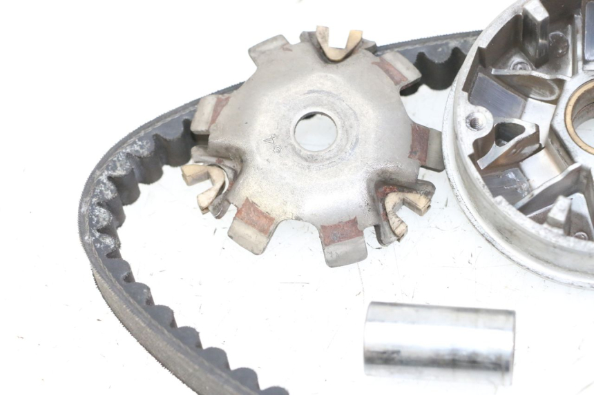 photo de VARIATEUR PEUGEOT KISBEE 2T 50 (2010 - 2017) - Pièce contrôlée