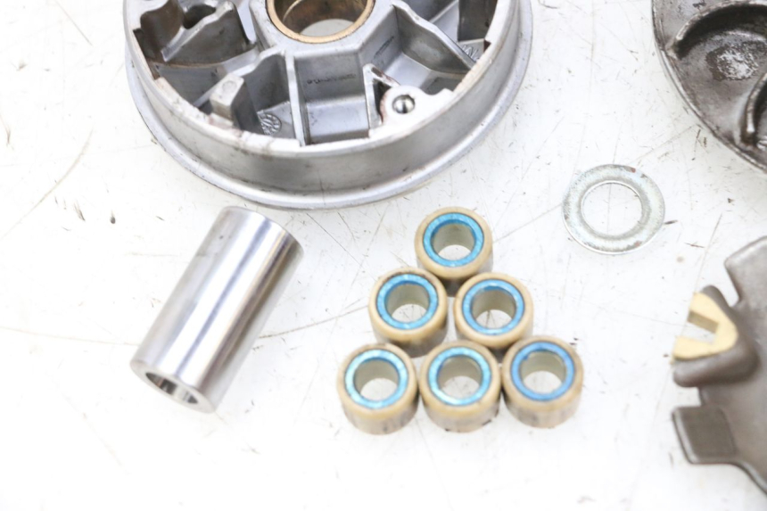 photo de VARIATEUR PEUGEOT KISBEE 2T 50 (2010 - 2017) - État de surface